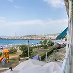 Massimo House By Interhome شقة *