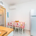 Massimo House By Interhome * روزينيانو سولفاي